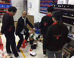 万象城AWC(中国)为某(原料行业)公司进行现场改善