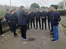 万象城AWC(中国)为某（机床行业）辅导现场及提升6S并指出不足点改善